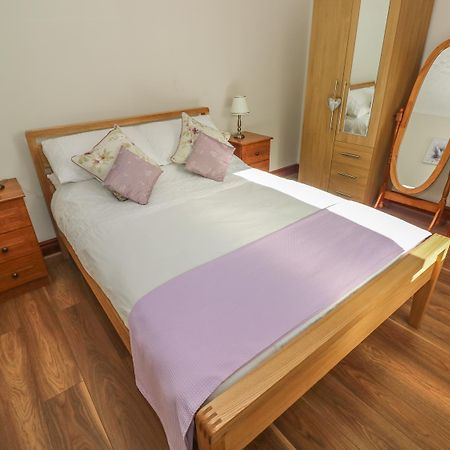 Broadford Farm Bungalow Kidwelly Екстер'єр фото
