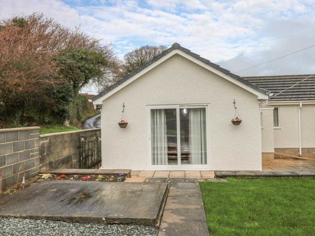 Broadford Farm Bungalow Kidwelly Екстер'єр фото